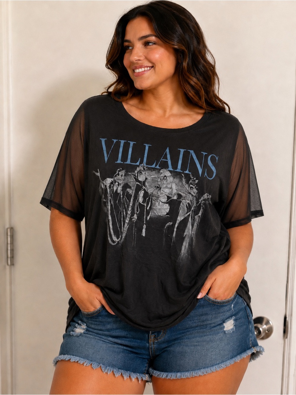 Torrid Disney Villains Graphic Tee – Size 1 / 1X